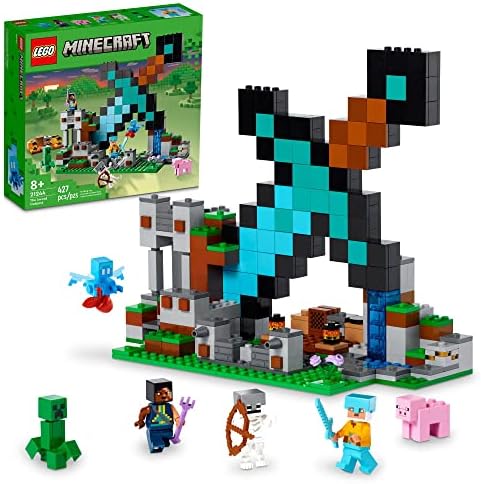 LEGO Minecraft Kılıç Karakol 21244, Yapı Oyuncak Sarmaşık, Asker, Domuz ve İskelet Figürleri, Çocuklar için Hediye, Erkek